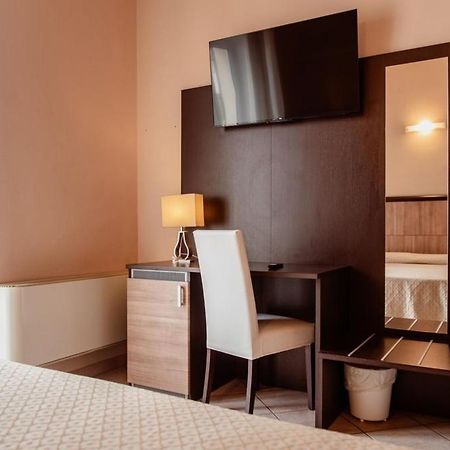 Hotel Rossi Manciano Εξωτερικό φωτογραφία