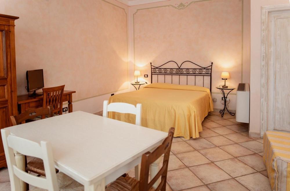 Hotel Rossi Manciano Εξωτερικό φωτογραφία