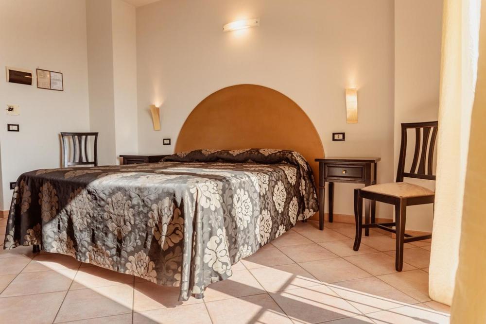 Hotel Rossi Manciano Εξωτερικό φωτογραφία