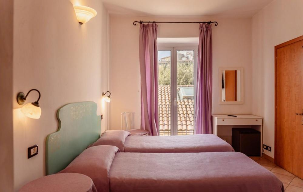 Hotel Rossi Manciano Εξωτερικό φωτογραφία