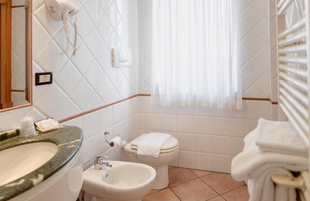 Hotel Rossi Manciano Εξωτερικό φωτογραφία